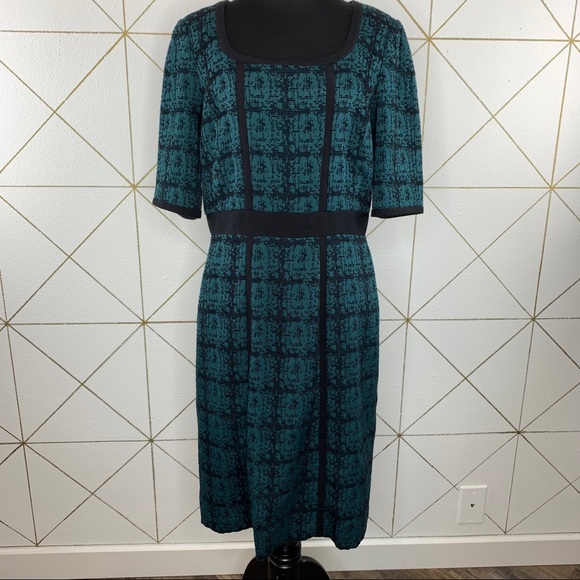Alex Marie Half Sleeve Fully Lined Midi Dress Size 6P